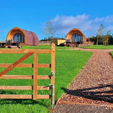 Finest Retreats - Worm Dale 샬레 *